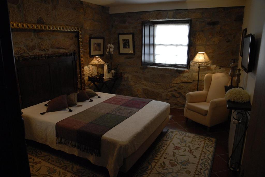 Casa Do Meio Do Povo - Turismo De Habitacao Chaves Rom bilde